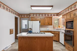 2107 189th Ave NE, Cedar, MN 55011 - Photo 14