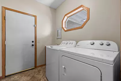 2147 Ponds Court, Shakopee, MN 55379 - Photo 22