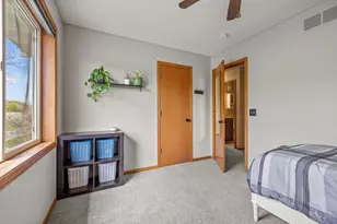 2147 Ponds Ct, Shakopee, MN 55379 - Photo 32