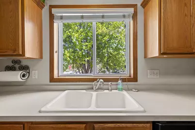 2147 Ponds Court, Shakopee, MN 55379 - Photo 18