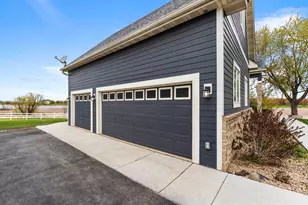8665 Pioneer Trail, Loretto, MN 55357 - Photo 38