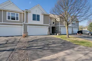2121 St Johns Ct, Woodbury, MN 55129 - Photo 22