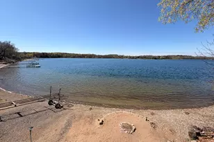 489 Halsey Ave SE, Buffalo, MN 55313 - Photo 2
