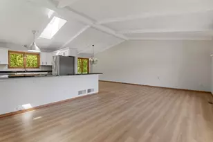 1948 Crown Point Dr, Mendota Heights, MN 55118 - Photo 10