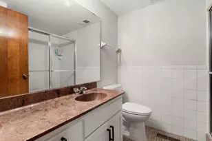 1948 Crown Point Dr, Mendota Heights, MN 55118 - Photo 22