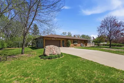 1600 7th Avenue SE, Willmar, MN 56201 - Photo 1