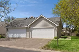 10270 Arrowwood Dr, Eden Prairie, MN 55347 - Photo 34