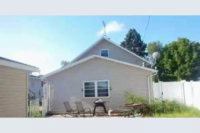 171 3rd Street N, Casselton, ND 58012 - Photo 2