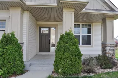 6886 Jewel Avenue S, Cottage Grove, MN 55016 - Photo 4