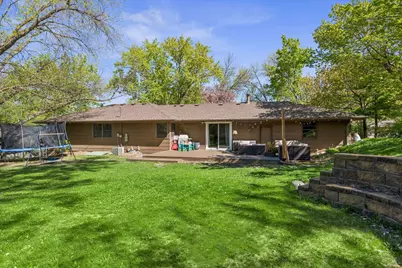 1105 Lakeview Drive, Burnsville, MN 55337 - Photo 36