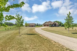 15599 138th Ave NE, Spicer, MN 56288 - Photo 8
