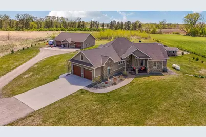 15599 138th Avenue NE, Spicer, MN 56288 - Photo 2