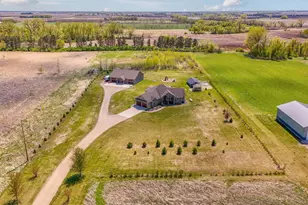 15599 138th Ave NE, Spicer, MN 56288 - Photo 2