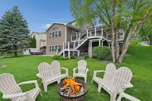 16605 43rd Ave N, Plymouth, MN 55446 - Photo 2