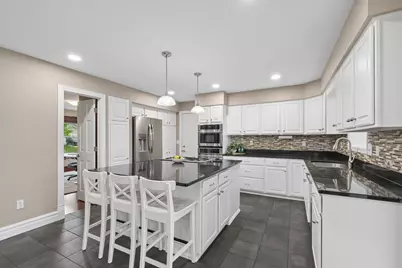 16605 43rd Avenue N, Plymouth, MN 55446 - Photo 12