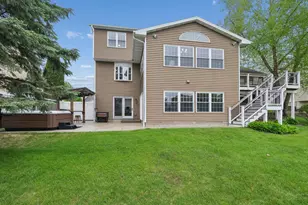 16605 43rd Ave N, Plymouth, MN 55446 - Photo 46