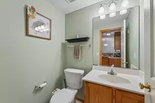 3605 Lawndale Ln N, Plymouth, MN 55446 - Photo 16
