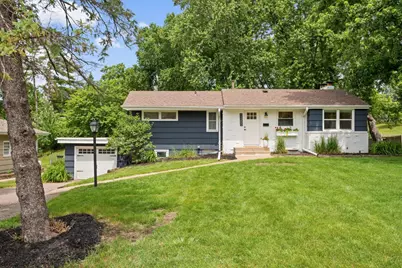 11200 Oakvale Road N, Minnetonka, MN 55305 - Photo 1