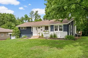 11200 Oakvale Rd N, Minnetonka, MN 55305 - Photo 36