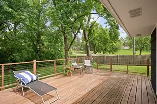 11200 Oakvale Rd N, Minnetonka, MN 55305 - Photo 34