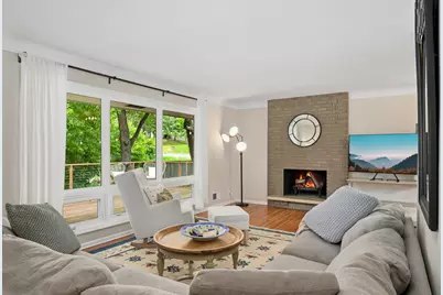 11200 Oakvale Road N, Minnetonka, MN 55305 - Photo 12
