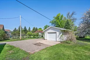 212 4th Ave NE, Cambridge, MN 55008 - Photo 26