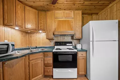 212 4th Avenue NE, Cambridge, MN 55008 - Photo 14