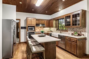13620 Gurney Path, Apple Valley, MN 55124 - Photo 12
