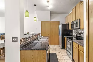 14075 Plymouth Ave, Burnsville, MN 55337 - Photo 16