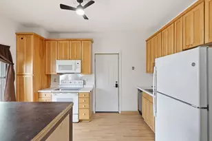 1415 44th Ave N, Minneapolis, MN 55412 - Photo 24