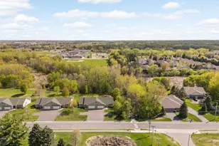 7901 15th St N, Oakdale, MN 55128 - Photo 24