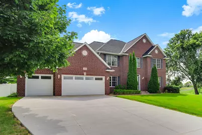 17993 Fullerton Court, Lakeville, MN 55044 - Photo 2