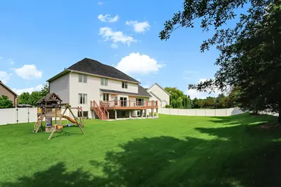 17993 Fullerton Court, Lakeville, MN 55044 - Photo 4