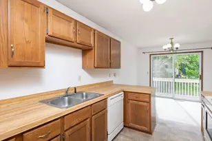 5356 Beachside Dr, Minnetonka, MN 55343 - Photo 10