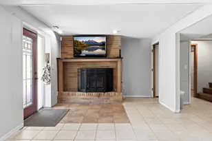 71 B St, Saint Paul, MN 55106 - Photo 48