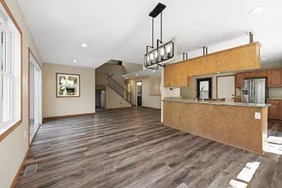 71 B Street, Saint Paul, MN 55106 - Photo 16