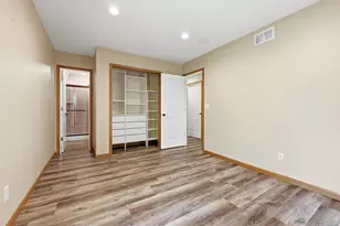 71 B St, Saint Paul, MN 55106 - Photo 22