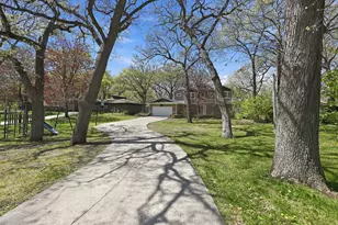 71 B St, Saint Paul, MN 55106 - Photo 2