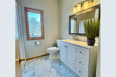 2319 Iverson Court, Lino Lakes, MN 55038 - Photo 12