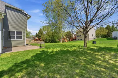 8655 Shepherd Way, Eden Prairie, MN 55347 - Photo 56