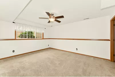 2516 Colleen Lane NE, Rochester, MN 55906 - Photo 32