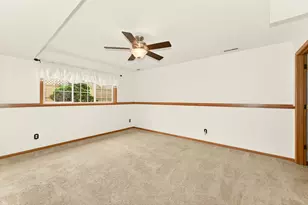 2516 Colleen Ln NE, Rochester, MN 55906 - Photo 32