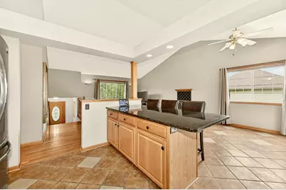 2516 Colleen Lane NE, Rochester, MN 55906 - Photo 16