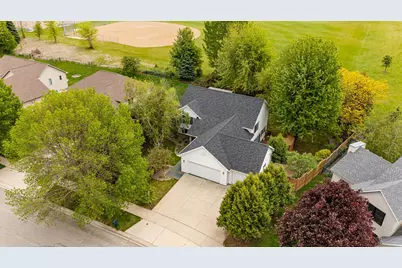 2516 Colleen Lane NE, Rochester, MN 55906 - Photo 6