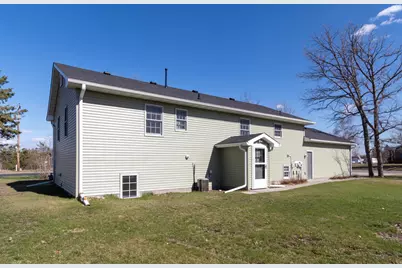 501 Lake Avenue NE, Bemidji, MN 56601 - Photo 4