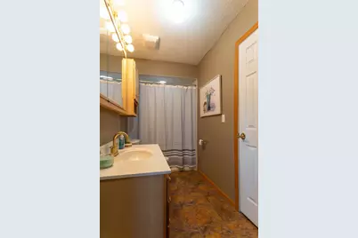 501 Lake Avenue NE, Bemidji, MN 56601 - Photo 14