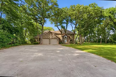 1703 S Le Homme Dieu Drive NE, Alexandria, MN 56308 - Photo 2