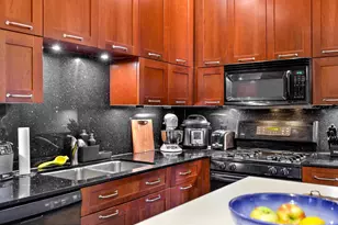 11 S 12th St, Minneapolis, MN 55403 - Photo 2