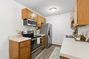 9147 Hwy 55, Golden Valley, MN 55427 - Photo 10