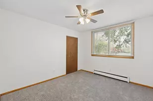 9147 Hwy 55, Golden Valley, MN 55427 - Photo 16